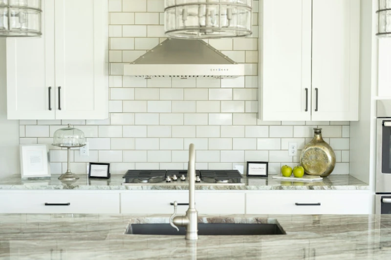 Tile backsplash installation in Brandon Manitoba kitchen